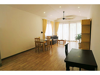 Spacious 1 BR Serviced apartment on Top Floor in Hoan Kiem 