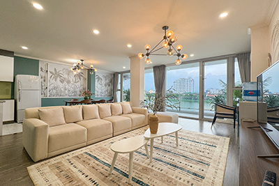 Spacious 2 bedroom apartment with West Lake view in Quang An street, Tay Ho district
