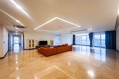 Cho Thuê Căn Hộ 267m2 4PN, Đồ Cơ Bản, View Sân Golf, Tòa L2 Ciputra