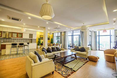 Spacious 280m² 4-Bedroom Apartment for Rent in Tay Ho | Westlake Views, Hanoi