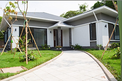Spacious 4-Bedroom House with Beautiful Garden in Tay Ho for Rent