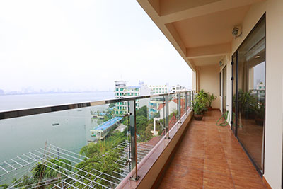 Spacious lake view 03BRs apartment in Yen Phu Village 