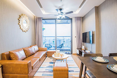 Spectacular city view 03 bedroom apartment in Vinhomes Metropolis