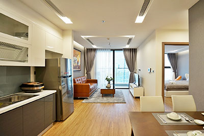 Splendid lake view 01BR serviced apartment at Metropolis, high floor