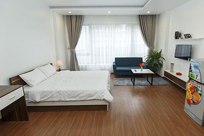 Splendid studio apartment on Tran Quoc Hoan St, bright and airy