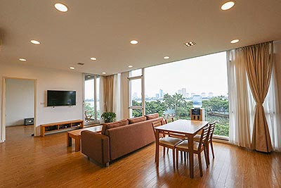 Stunning Westlake view 2-bedroom Apartment in Tay Ho, Good value