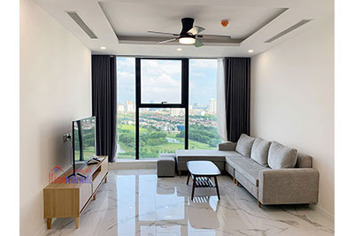 Sunshine City: fabulous new apartment overlooking the golf course Ciputra 