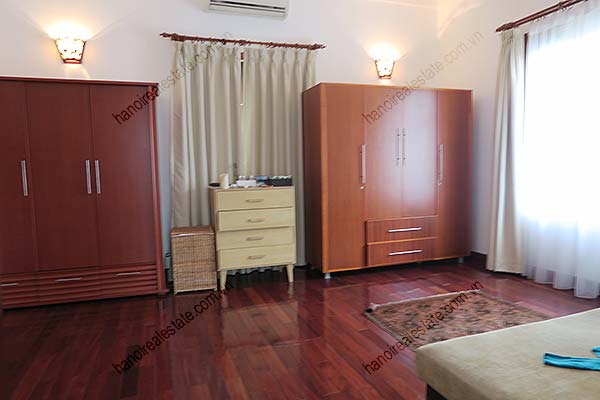 Tay Ho Villa for rent with outdoor Pool, courtyard, open surrounding, hard wood floor 20