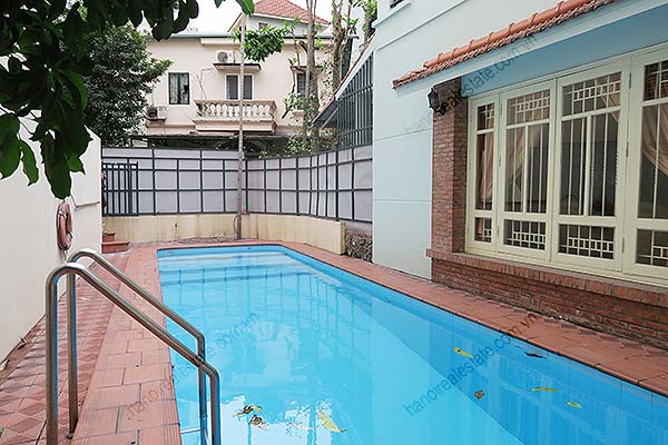 Tay Ho Villa for rent with outdoor Pool, courtyard, open surrounding, hard wood floor 9