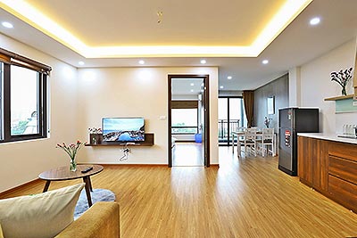 Cho thuê căn hộ 02 phòng ngủ 90m2, cao cấp, mới hoàn thiện tại đường Âu Cơ