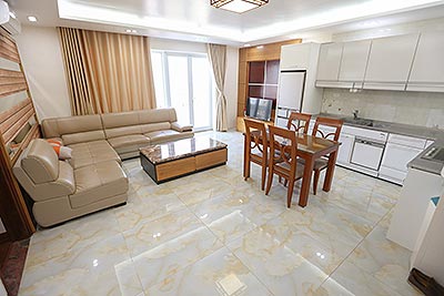 Top floor 02BRs apartment with Westlake view on To Ngoc Van 