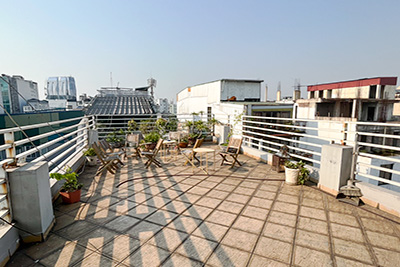 Top floor 2 bedroom apartment with big balcony in Hoan Kiem