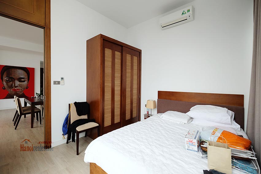 Top floor 2-bedoom Apartment with open view in Hoan Kiem 16