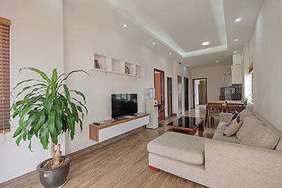 Cho thuê căn hộ 02 phòng ngủ 80m2, ngõ 292 Nghi Tàm, Quận Tây Hồ, Hà Nội