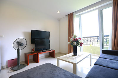 View greenery  02 bedroom apartment on Xuan Dieu Road, modern furniture, spacious window