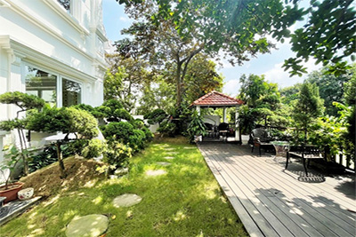 Cho thuê biệt thự Vinhomes Riverside: 286m2, 4PN, có hầm, view sông