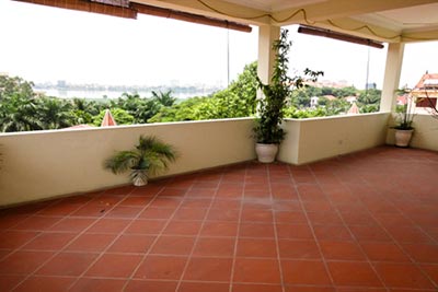 Rental House on To Ngoc Van with small Pool, garage, bright and airy