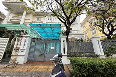 Villa with large yard, fully furnished for rent in C5 Ciputra, Hanoi