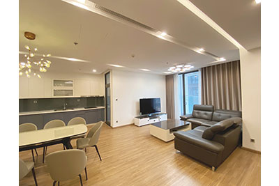 Vinhomes Metropolis: West lake view 03 bedroom apartment in M2 Tower for rent