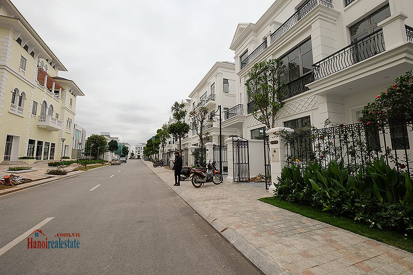 Vinhomes Riverside – Harmony: Brand new cozy 04BRs house at Nguyet Que 59