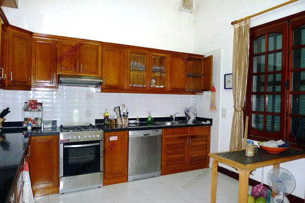 Well Maintained villa with Yard and spacious living room in Tay Ho Hanoi 10