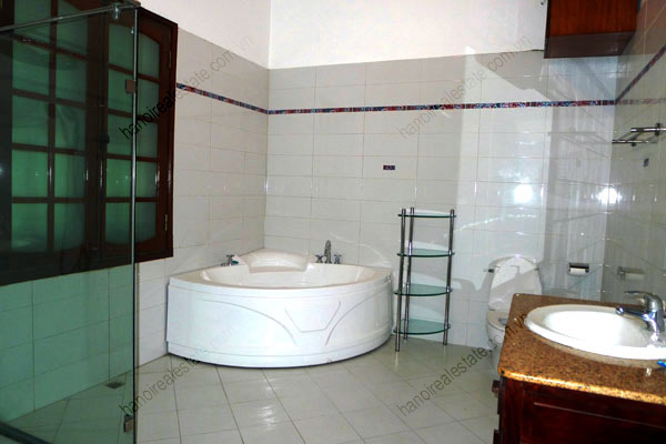 Well Maintained villa with Yard and spacious living room in Tay Ho Hanoi 16