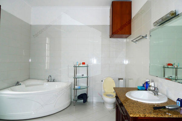Well Maintained villa with Yard and spacious living room in Tay Ho Hanoi 3