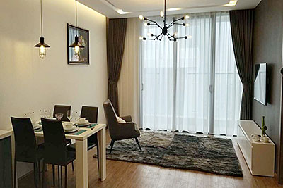 Westlake view 02 BRs serviced apartment at M3 Vinhomes Metropolis, balcony