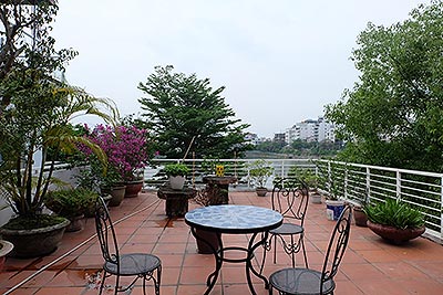 Enjoy West Lake View Terrace Apartment In Tay Ho, 02 bedrooms